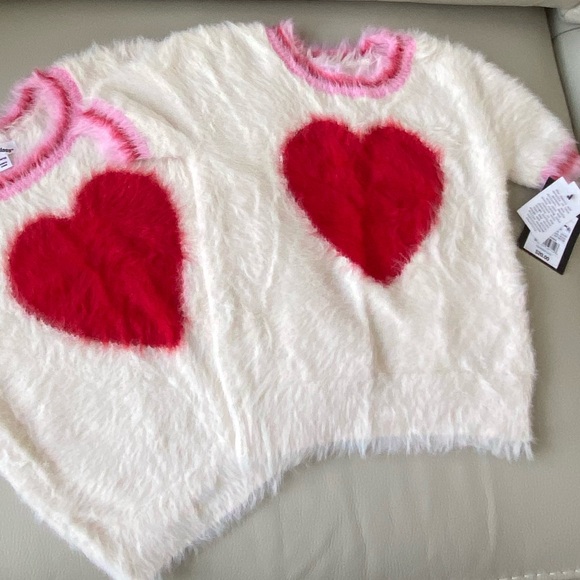 2 Heart Pullover Fuzzy Sweater by ART CLASS size Girls 10/12 - Picture 1 of 11